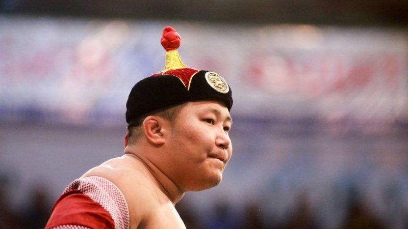 БӨХ: Намсрайжавын Батсуурь ес даван түрүүлж Монгол Улсын Дархан аварга боллоо